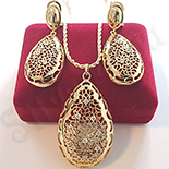 Set cercei, pandantiv in culoarea aurului 14K zirconii albe - ZS614A Set cercei, pandantiv in culoarea aurului 14K zirconii albe - ZS614A